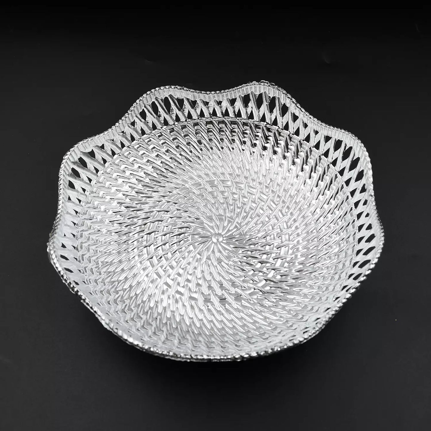 Traditional Round Serving Tray