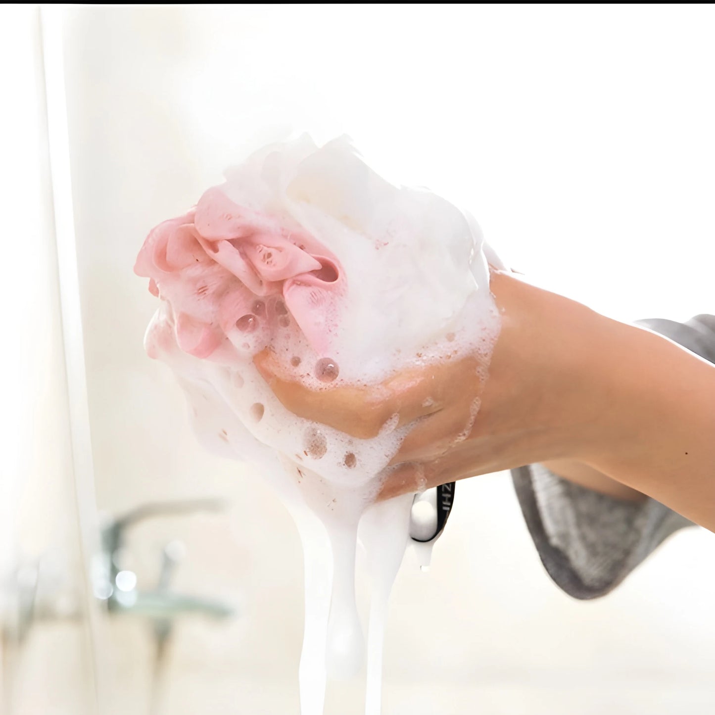 Ultra-Soft Exfoliating Loofah