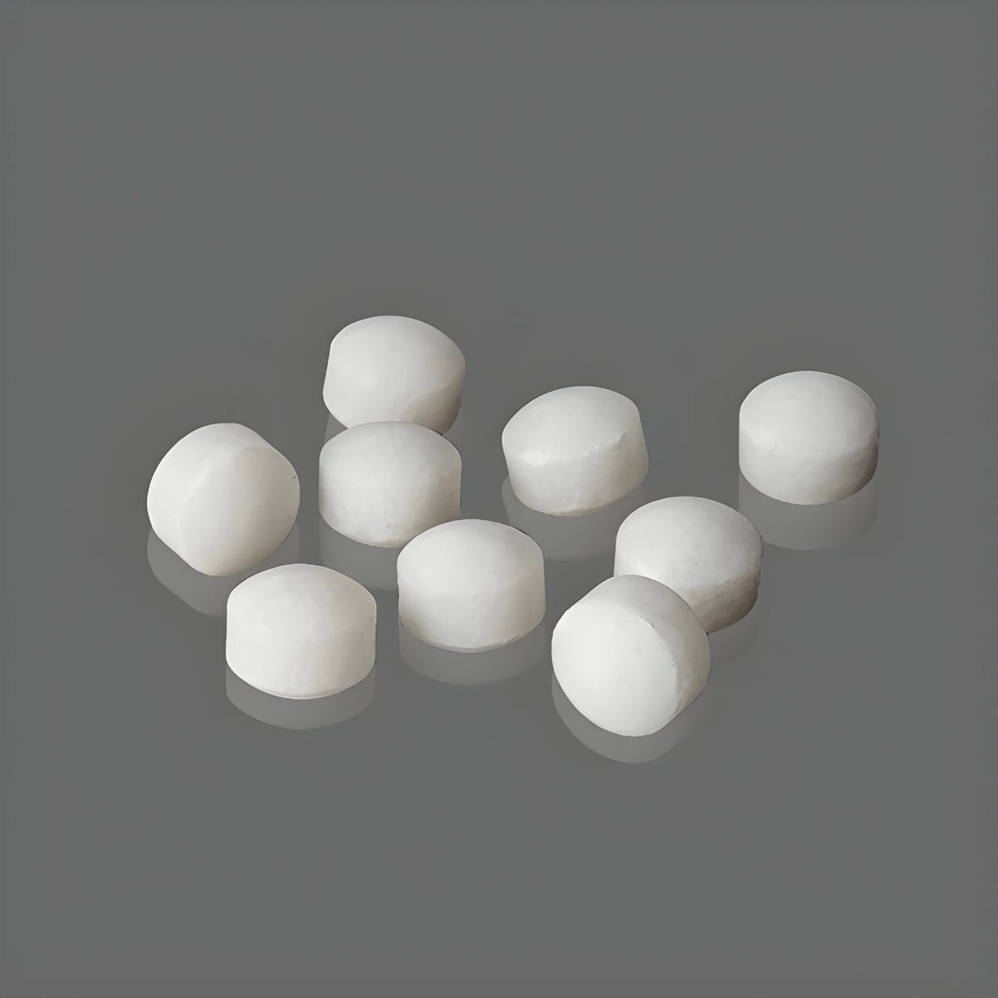 Strong Naphthalene Moth Balls