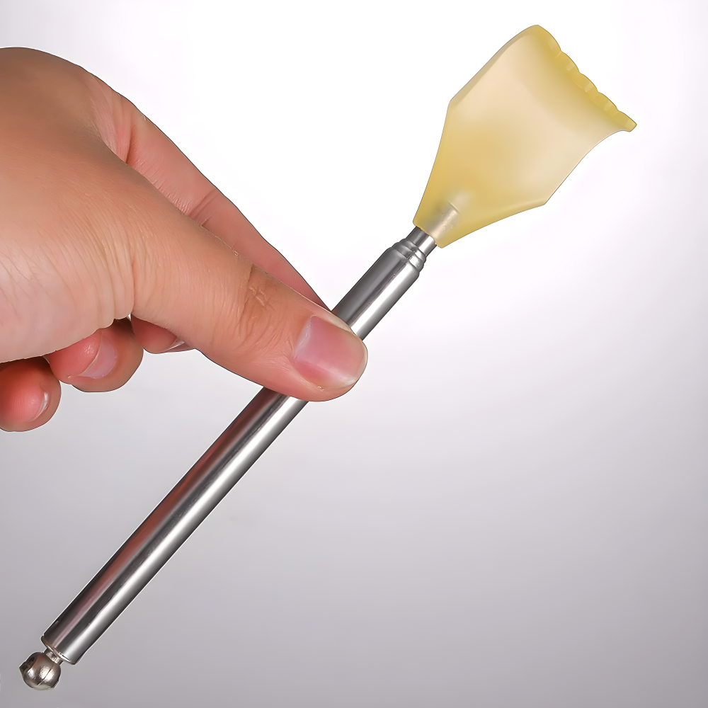 Telescopic Back Scratcher